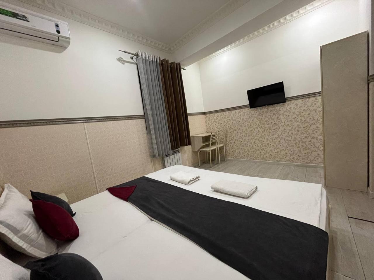 Fenix Hotel Tashkent Exterior foto