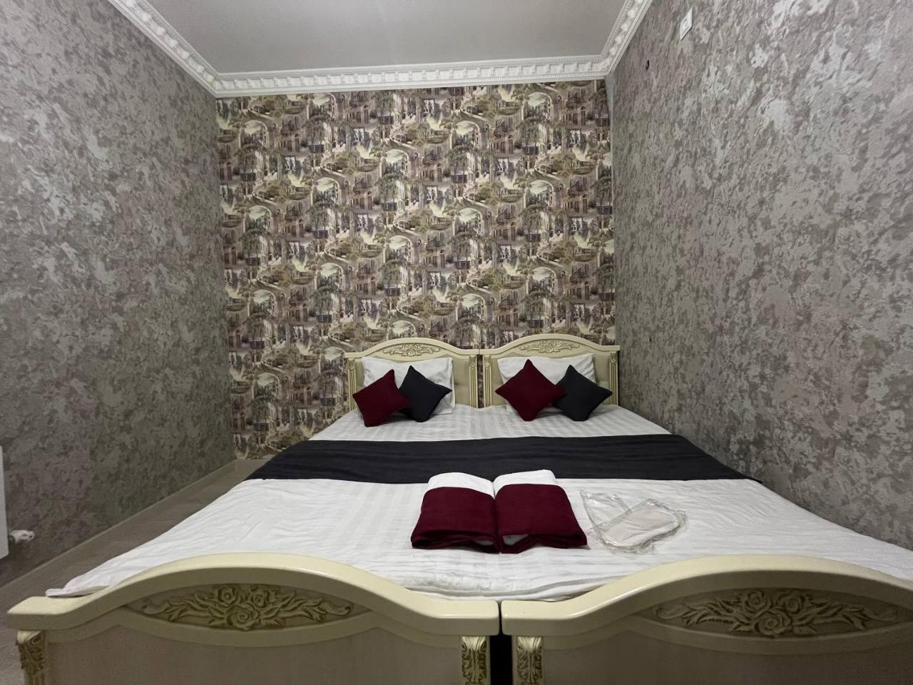 Fenix Hotel Tashkent Exterior foto